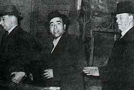 Udham Singh being arrested by police at Caxton Hall.