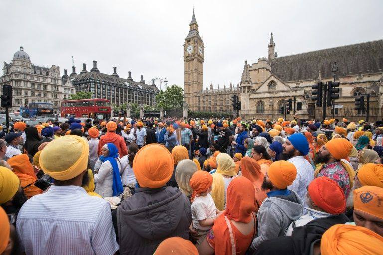 headscarf ban, UK Sikhs, SGPC