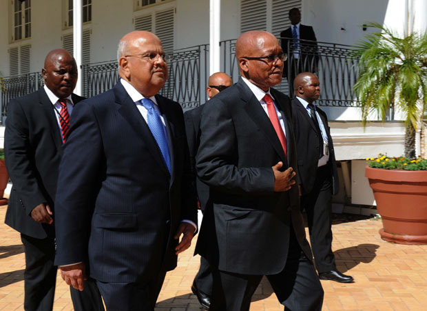 South Africa President Jacob Zuma (L) with former Finance Minister Pravin Gordhan.