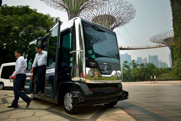 Driverless buses will be equipped with  satellite-based Global Positioning (GPS) System and a suite of sensors to scan and determine their location and immediate surroundings.