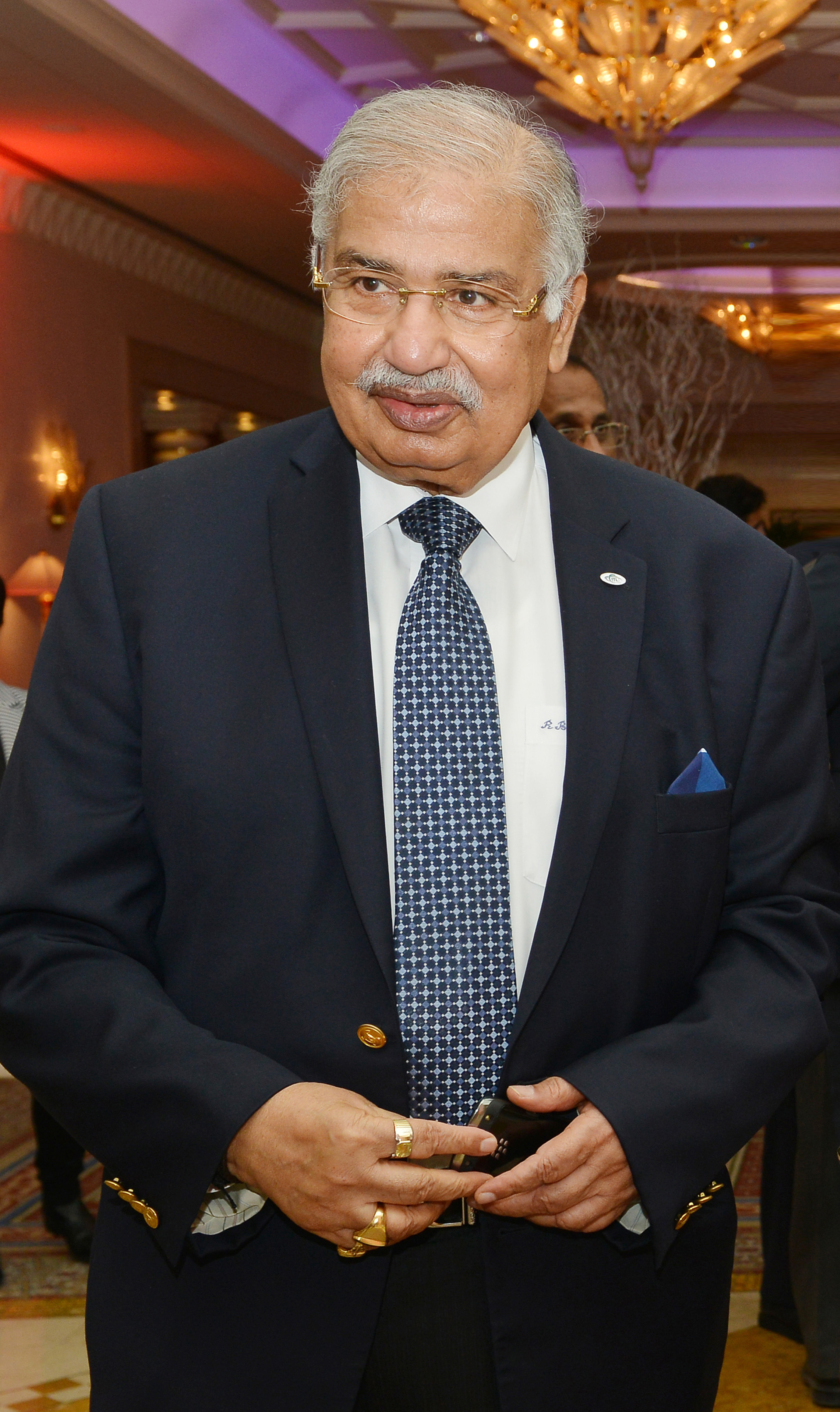 Dr Ram Buxani at an event in Dubai Photo courtesy: ITL Cosmos Group