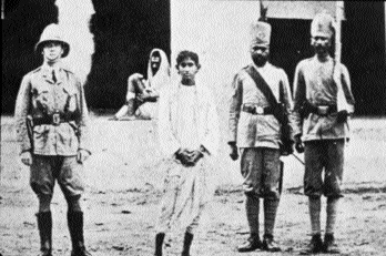 Khudiram Bose in Muzaffarpur after his capture. 
