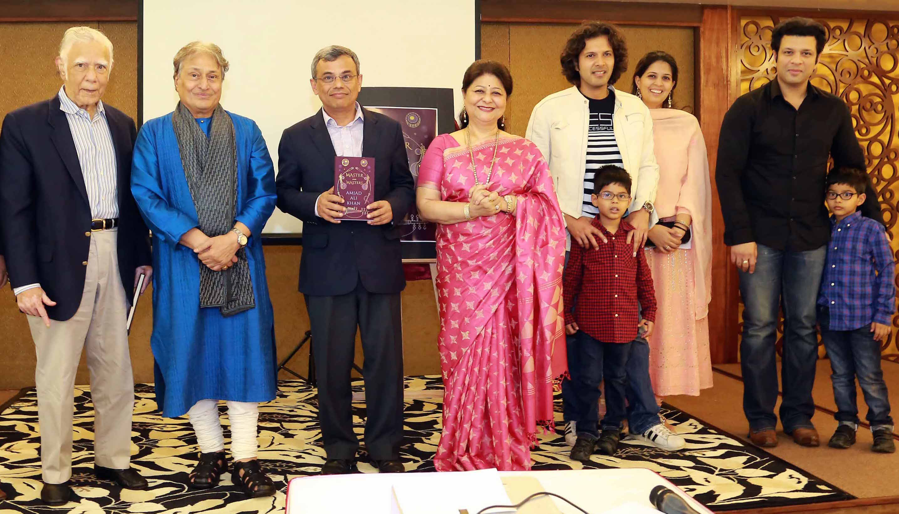 Ustad Amjad Ali Khan with his family, Ambassador Gopinath Pillai and Jawed Ashraf Photo courtesy: ISAS