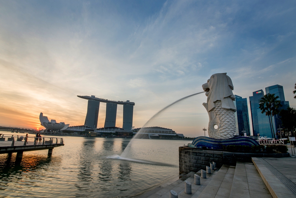 In Singapore, electricity tariffs will decrease from July 1 to September 30.