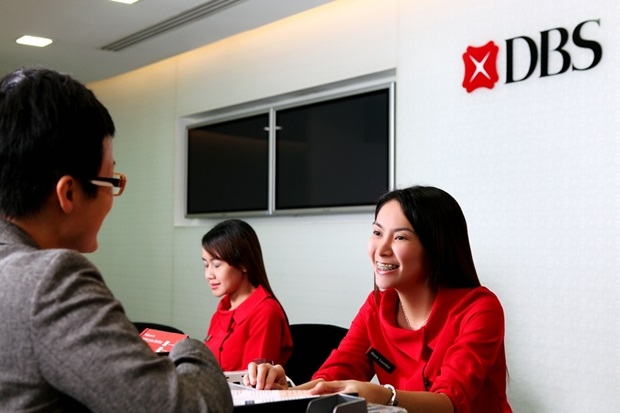 DBS Bank and MSIG Insurance have joined hands to provide Singapore’s first ‘instant’ electronic payment system service for travel insurance claims. 