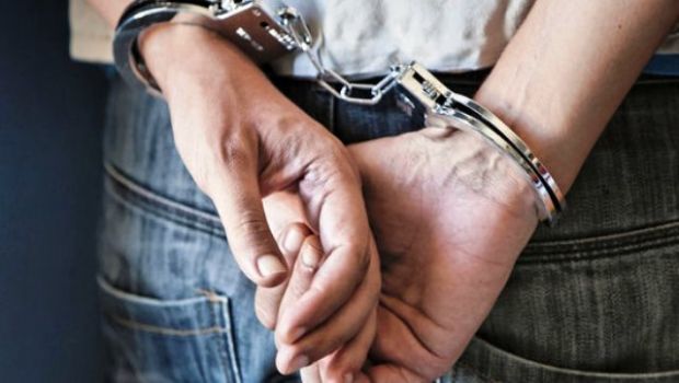 An Indian man has been jailed for four weeks for importing chewing tobacco products into Singapore. 