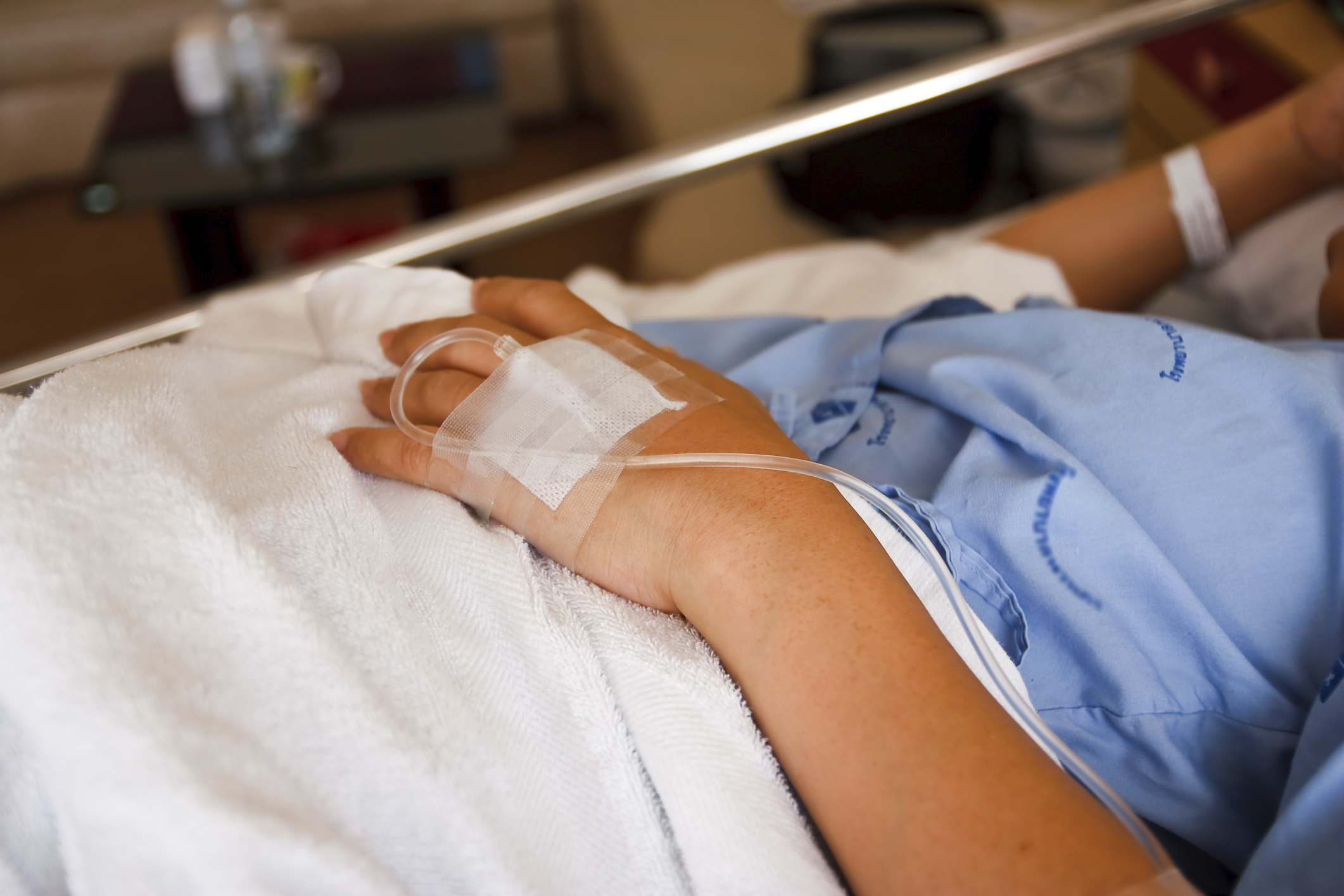 An Indian man lying in a coma for two years at an Abu Dhabi hospital has returned back to his home country. 