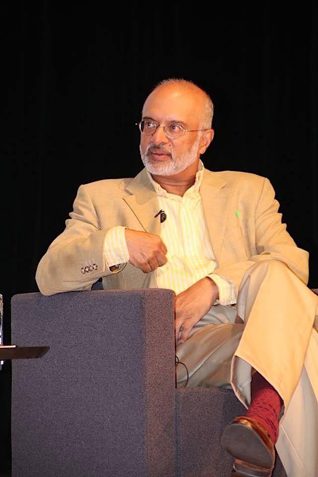 Piyush Gupta Chief Executive Officer (CEO) and Director of DBS Group at the MentPro LIVE: Leaders’ Series Photo courtesy: Singapore Gujarati Society