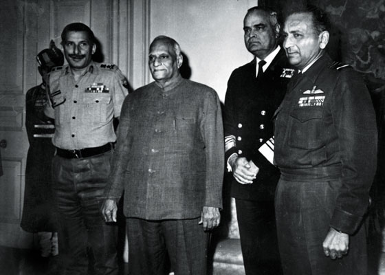 The then President, Mr V V Giri with General S H F J Manekshaw, Admiral S M Nanda and Air Chief Marshal PC Lal (Source: Sainik Samachar archives)