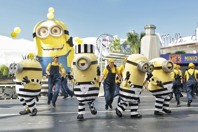 Jailbird Minions. Photo courtesy: rwsentosablog.com
