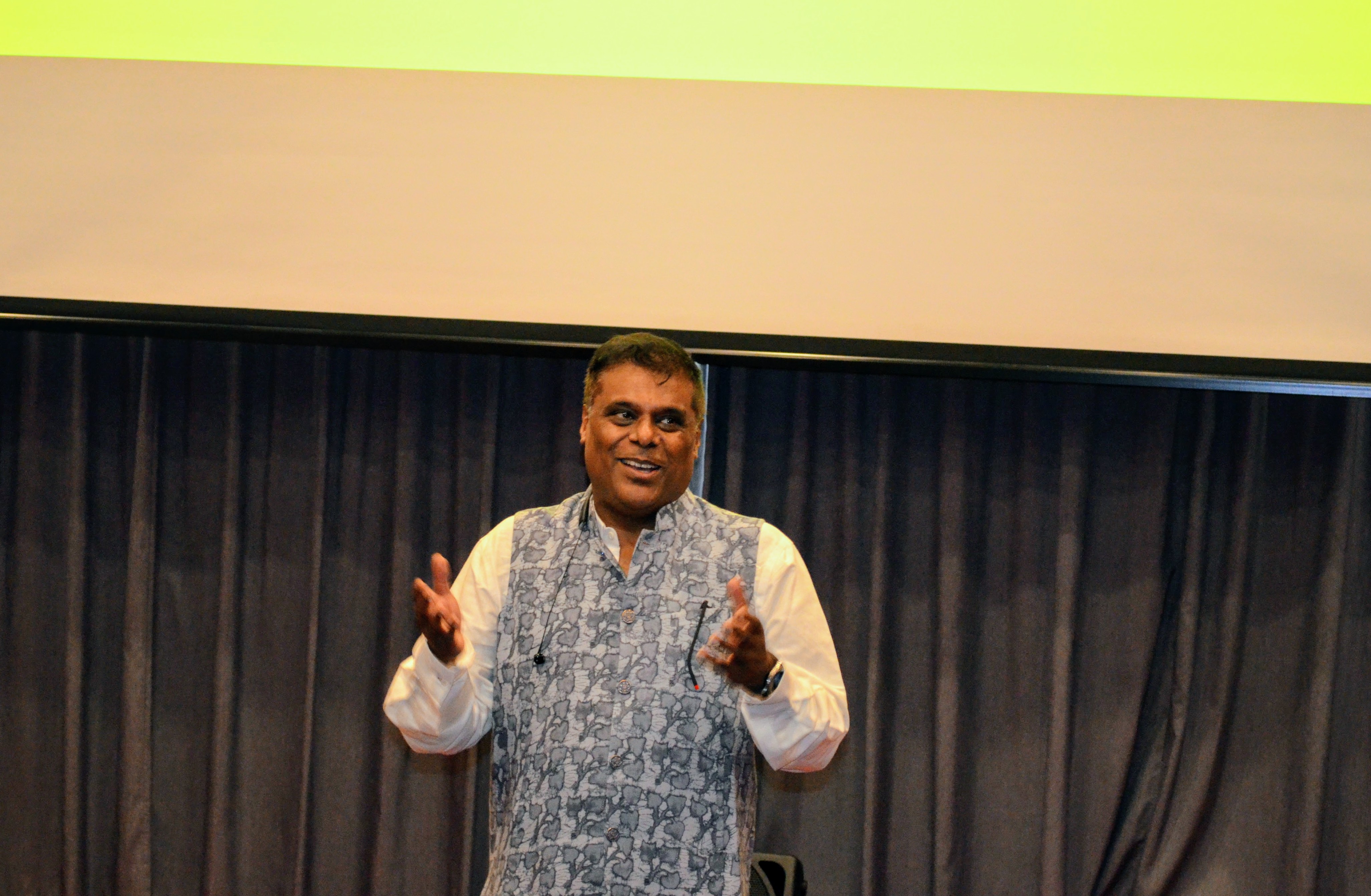 Ashish Vidyarthi delivering his Masterclass in Singapore Photo: Connected to India