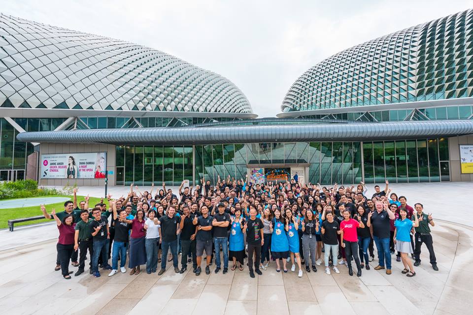 Happy birthday to Esplanade - Theatres on the Bay. 