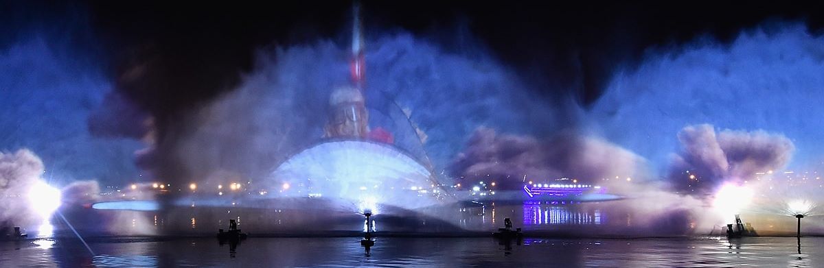 There will be a special light and water show at Dubai Festival City on the occasion of Deepavali.
