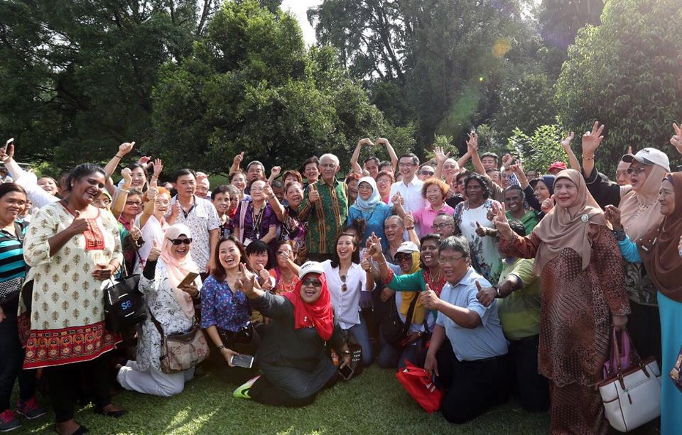 People in jubilant mood as they throng open house of Istana organised on the occasion of Deepavali. 