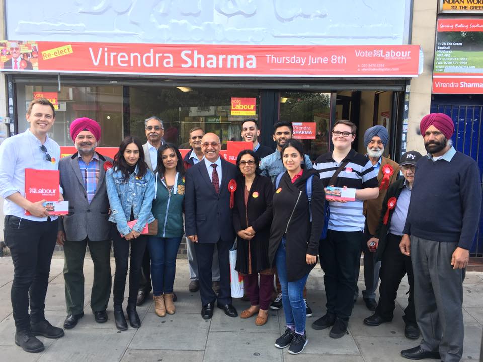  British Labour MP Virendra Sharma raised the issue of multiple entry visa to Indian on the line of Chinese nationals(Photo: Virendra Sharma's Facebook)