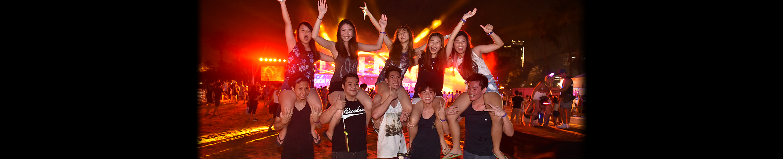Siloso Beach Party