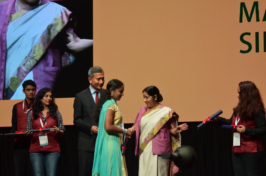 Dr Vivian Balakrishnan with Minister of External Affairs of India Sushma Swaraj.