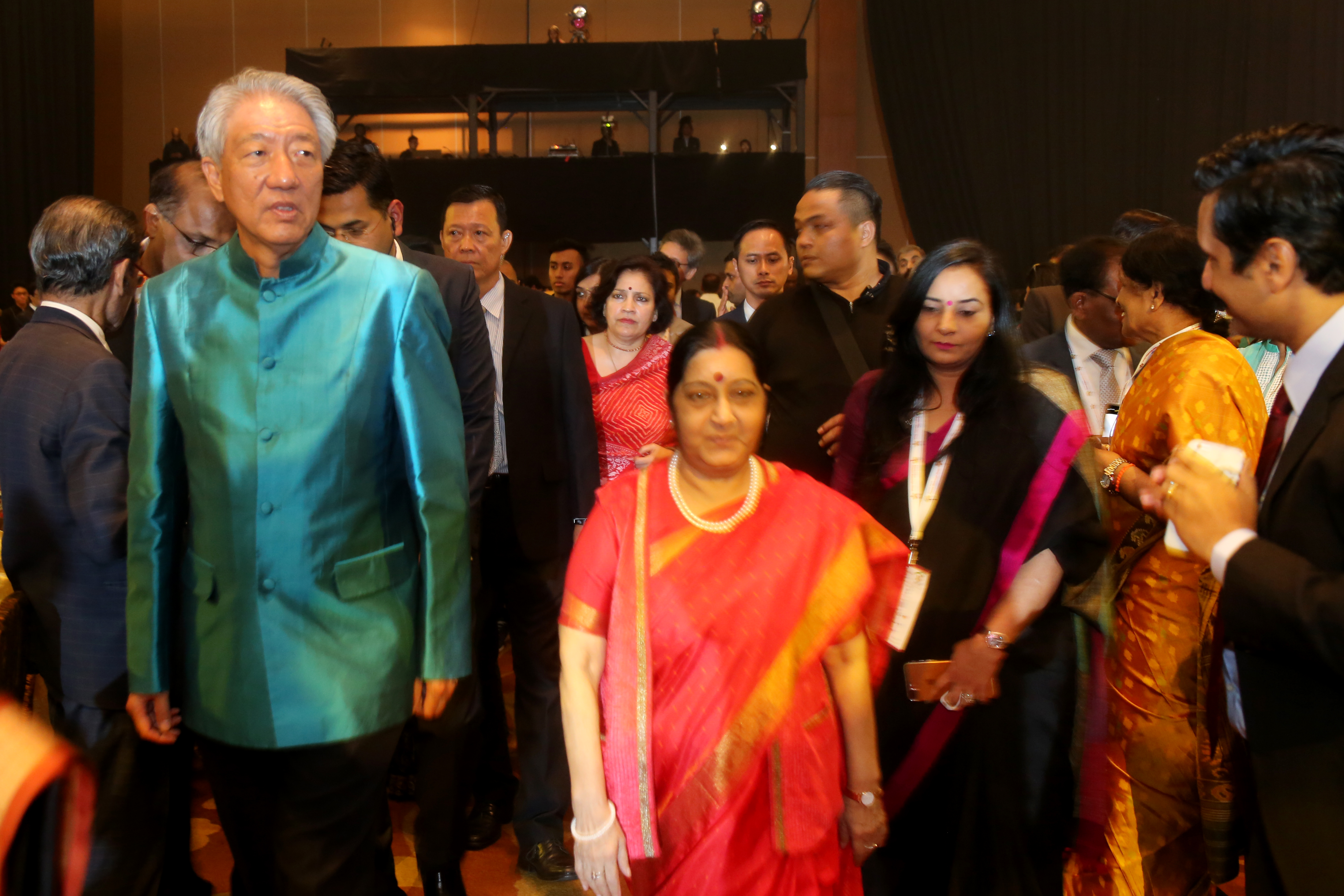 Singapore Deputy PM Teo Chee Hean (left) with EAM Sushma Swaraj at the gala dinner.