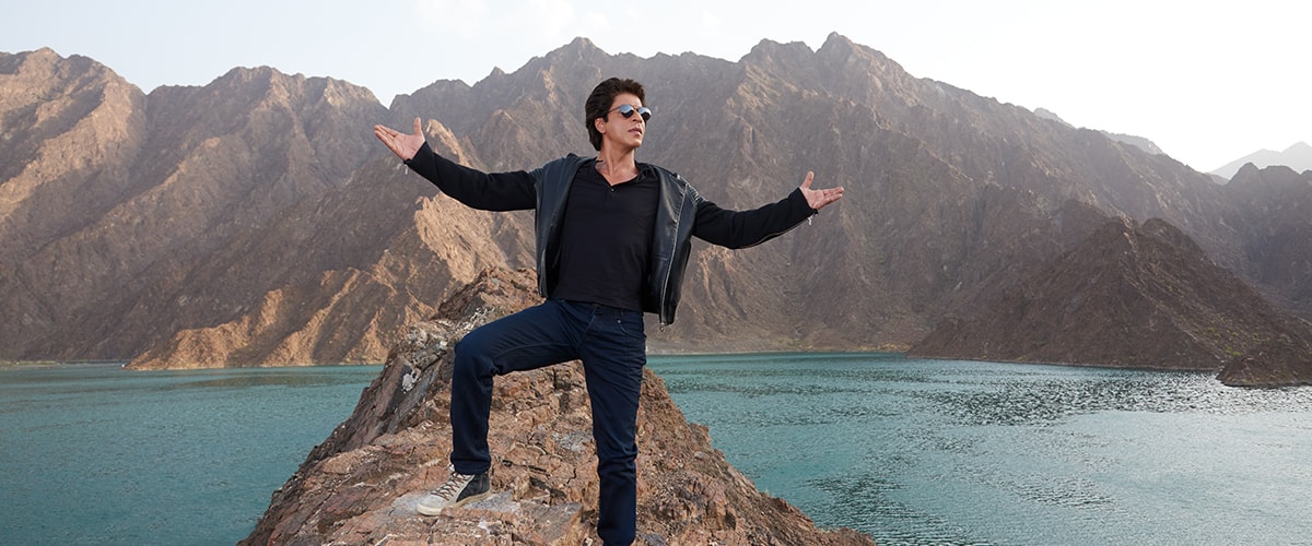 Bollywood superstar Shah Rukh Khan is once again inviting everyone to the enchanting land of Dubai. 