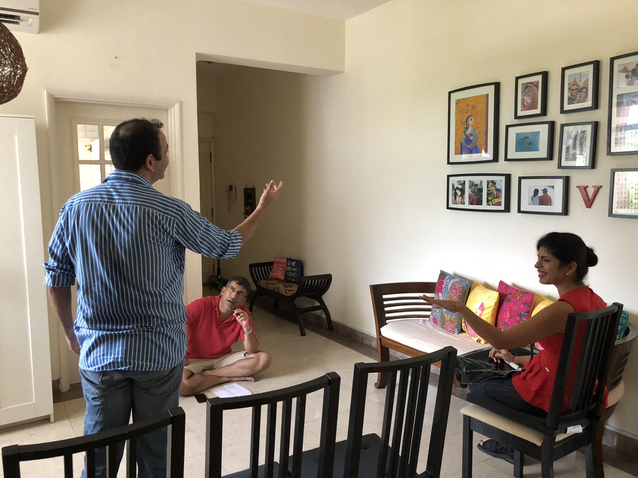 Director Rahul Phondke (middle) with the cast of 'Love at First Sight' during a rehearsal.