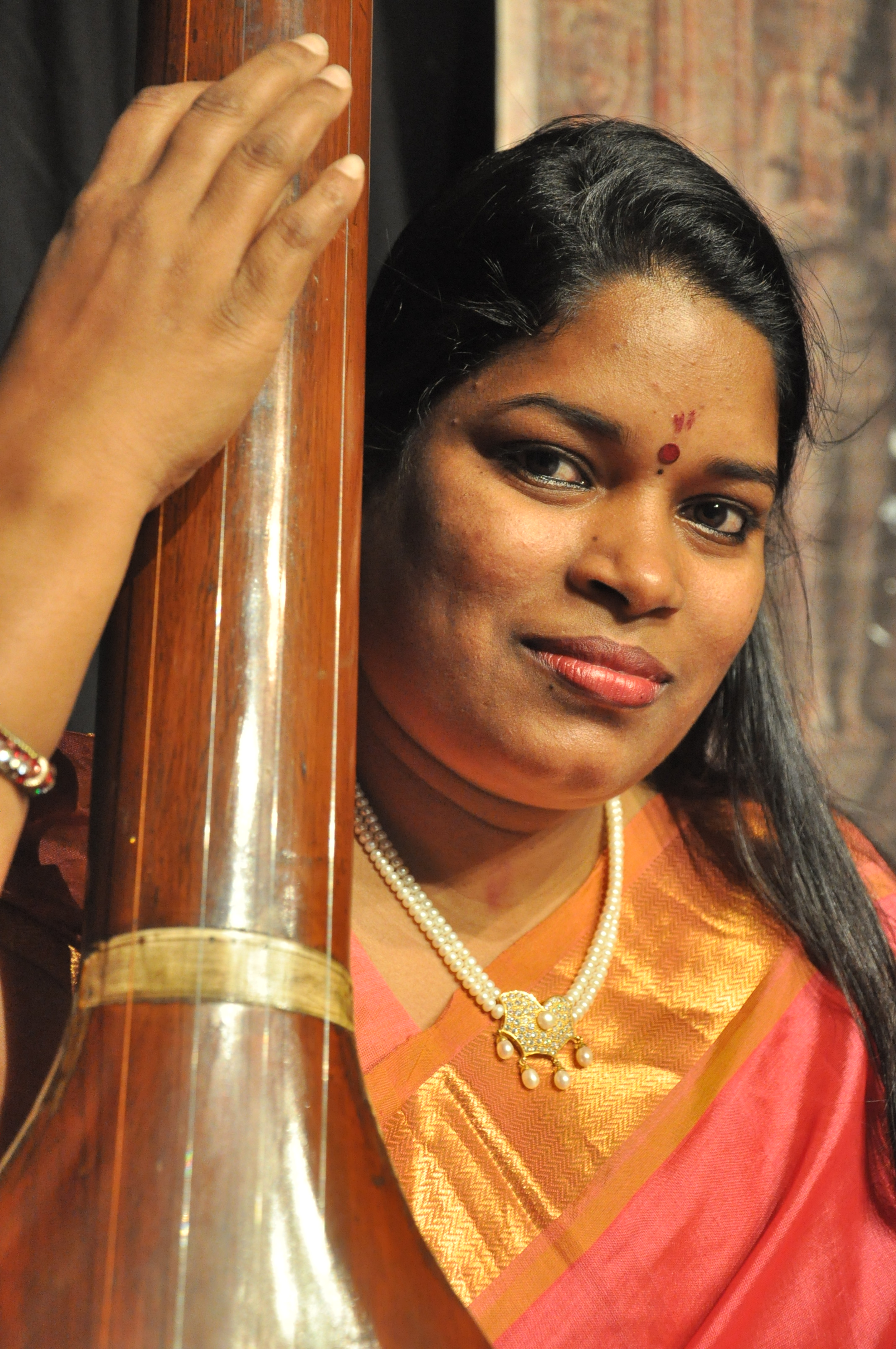 vocalist Arasakumari Nagaradjane