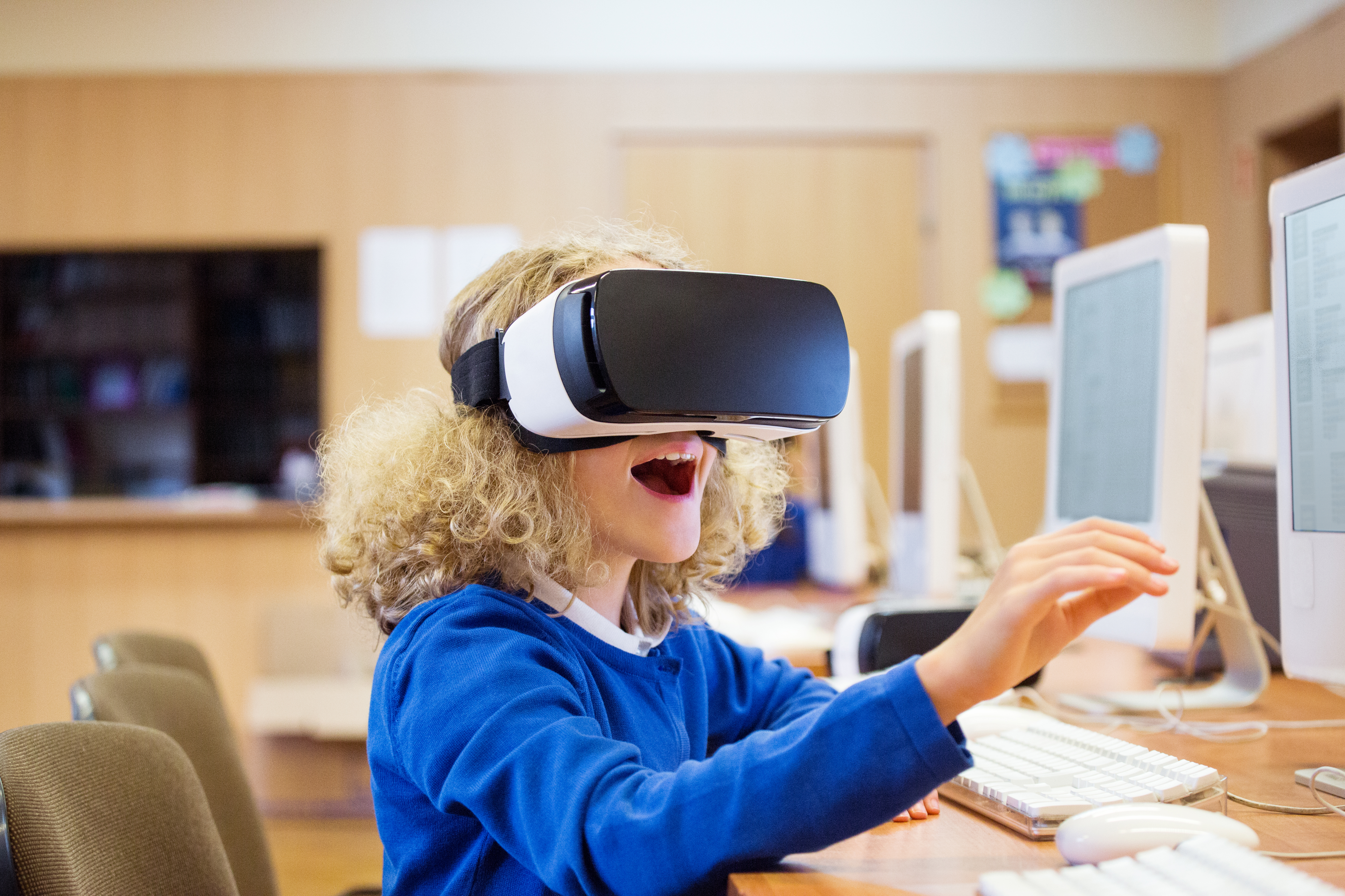 Students have remote access to lectures, and the flexibility to attend classroom discussions or collaborative learning activities from alternate locations