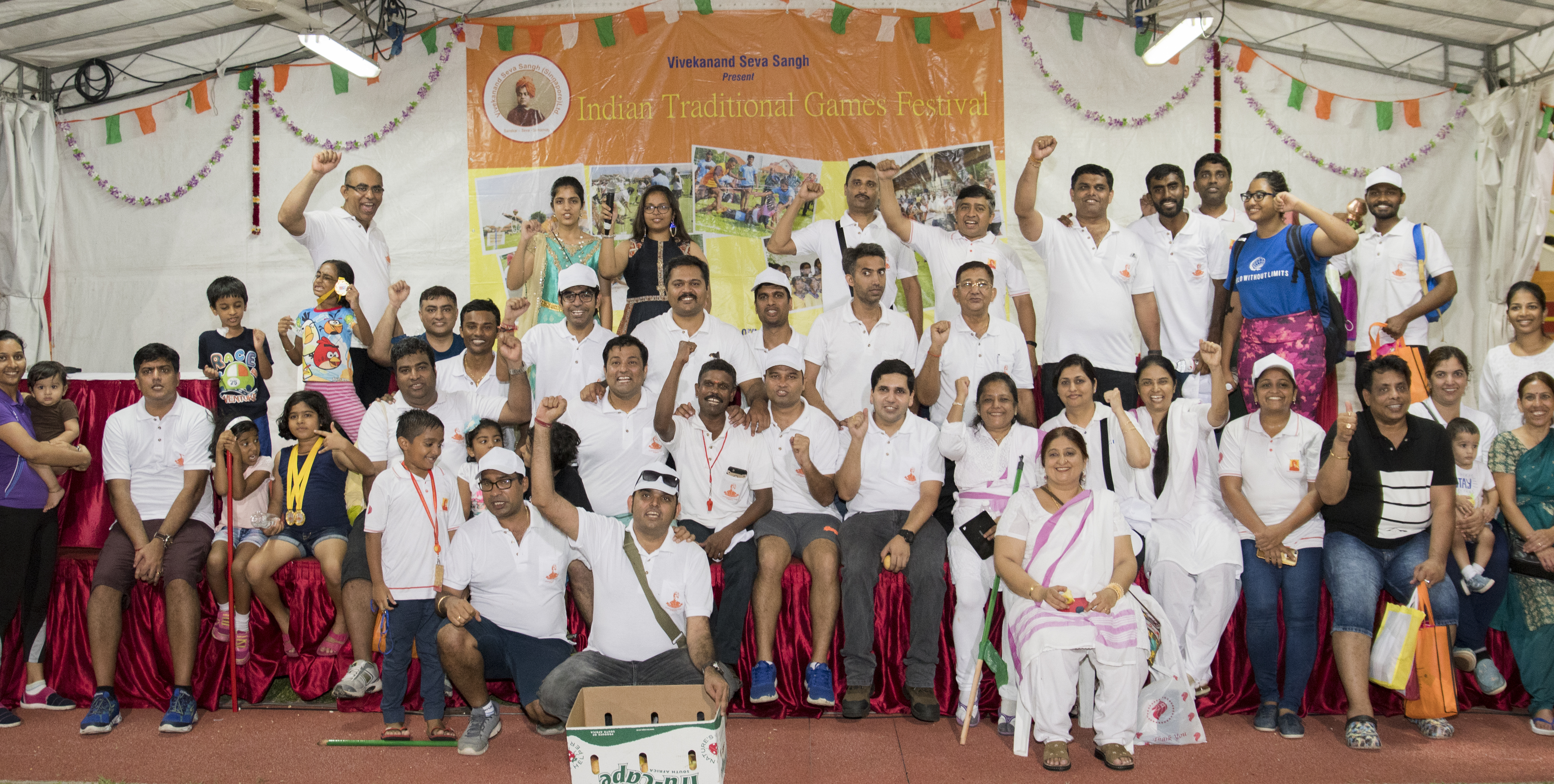 Over 2500 families with young and old, boys and girls had participated in the festival.