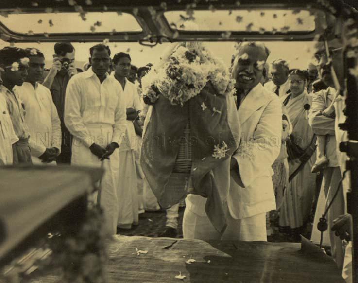 Urn containing Mahatma Gandhi's ashes brought to Singapore. Photo courtesy: NAS