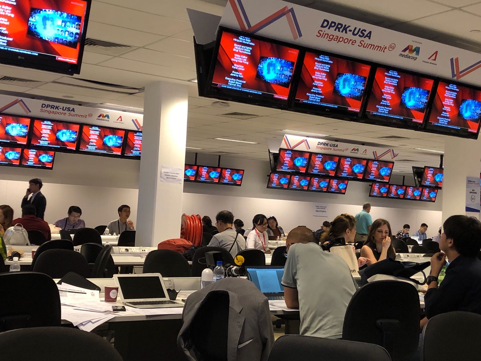 Over 2,500 journalists from all over the world have converged in Singapore to bring live updates on Trump-Kim summit meeting. 