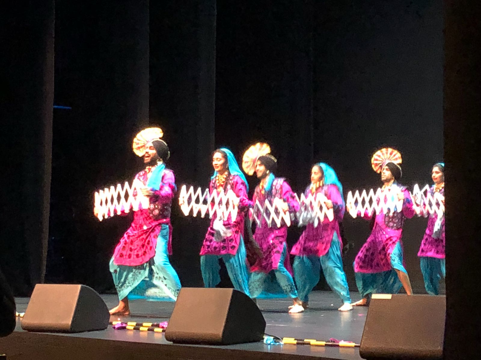 Team YPP ( Yaar Punj-aab Pangra )  All lined up and ready to rock !  Picture credits - ConnectedtoIndia