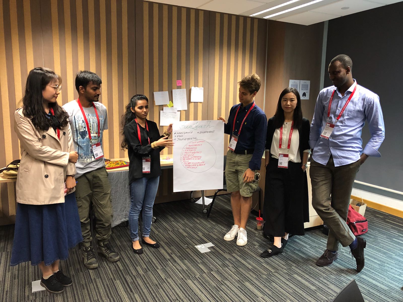 unleash - Explaining the issue in Rwanda to the cohort