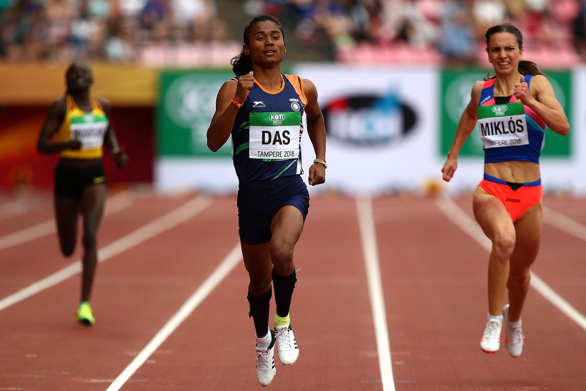 Das was the favourite to win gold as she is the U-20 season leader in this quarter-mile event.