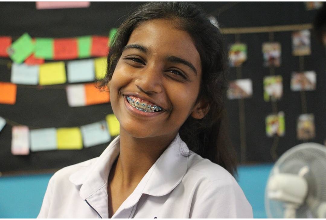 Presenting her Debut Directorial performance at the TDF, sixteen-year-old Yesha has also acted in amazing plays like KOSA, Muttrupuli, Thenali to name a few. Photo courtesy: Athipathi International Theatre