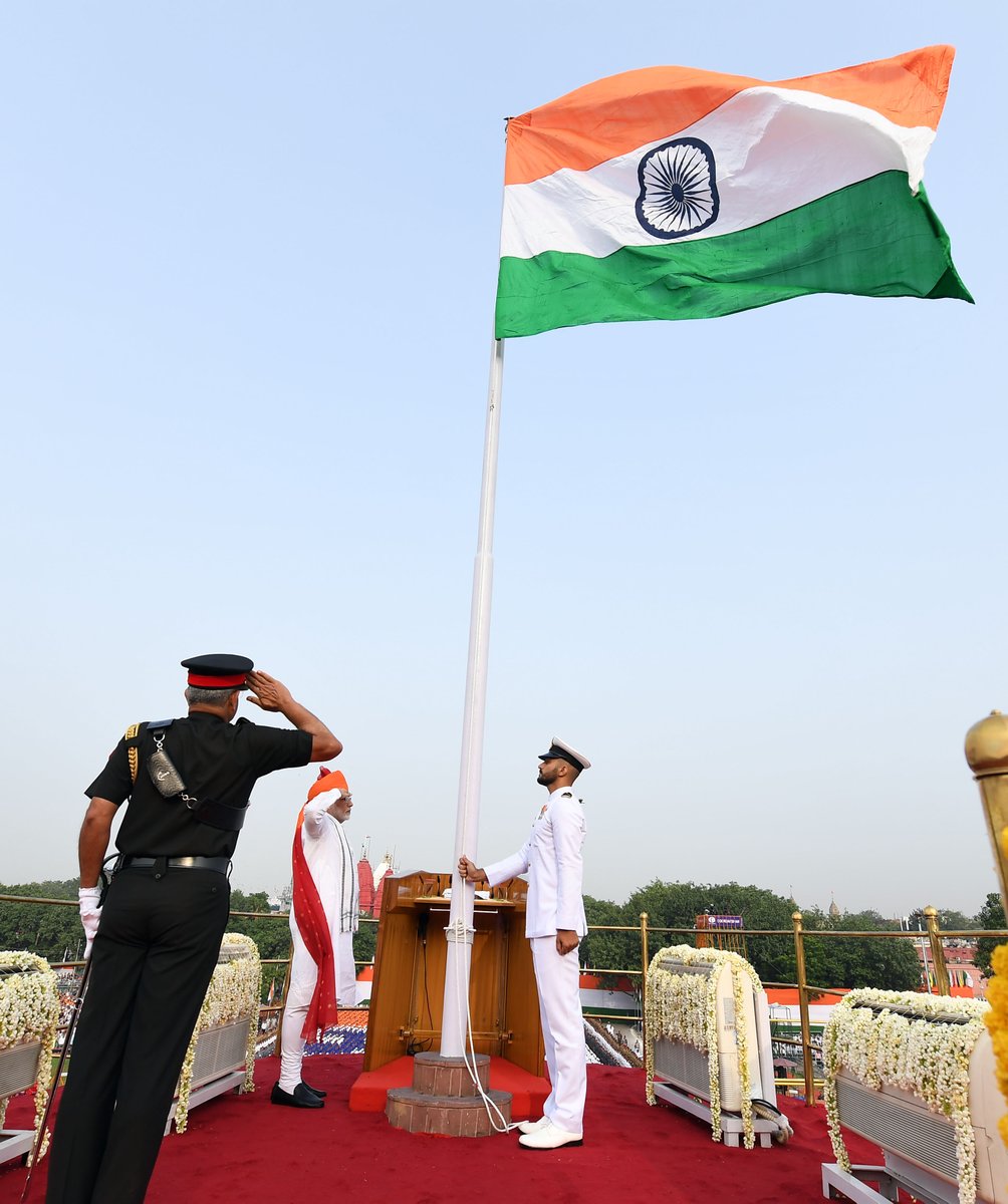 The flag unfurling ceremony on the parapets of Red Fort in New Delhi to mark India's 72nd Independence Day. Photo courtesy: Twitter/@narendramodi
