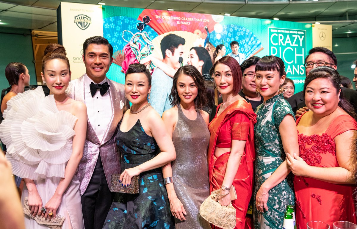 follows Chinese-American Rachel Chu as she travels with her boyfriend Nick Young to Singapore to meet his family and discovers they are ultra-wealthy.