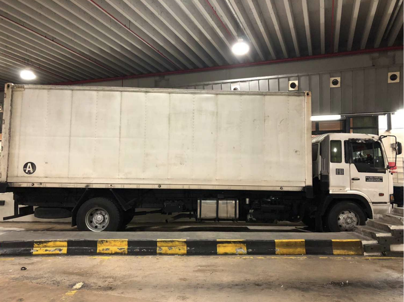 Refrigerated lorry used in the smuggling of duty-unpaid cigarettes. Photo courtesy: ICA