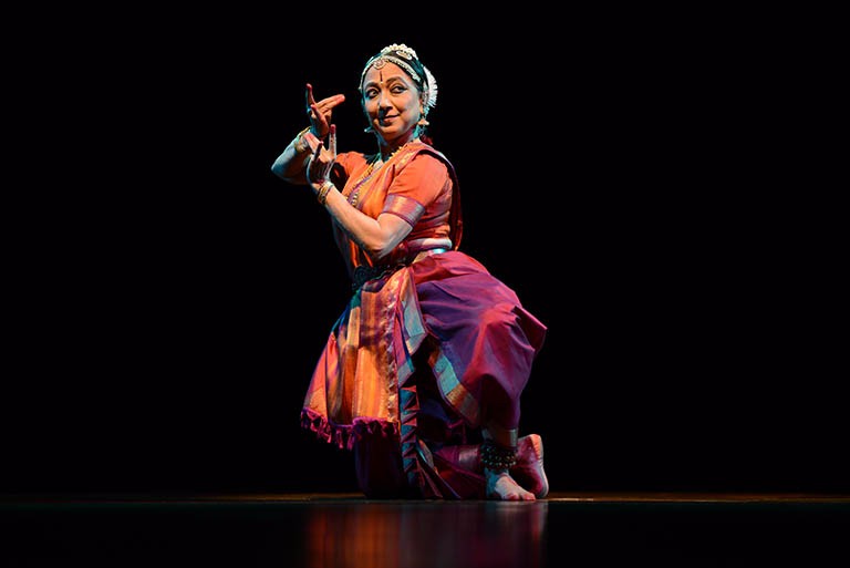 Leela Samson is a virtuoso Bharatanatyam performer and a sensitive interpreter of the nuances of this dance form. Photo courtesy: leelasamsondance.com