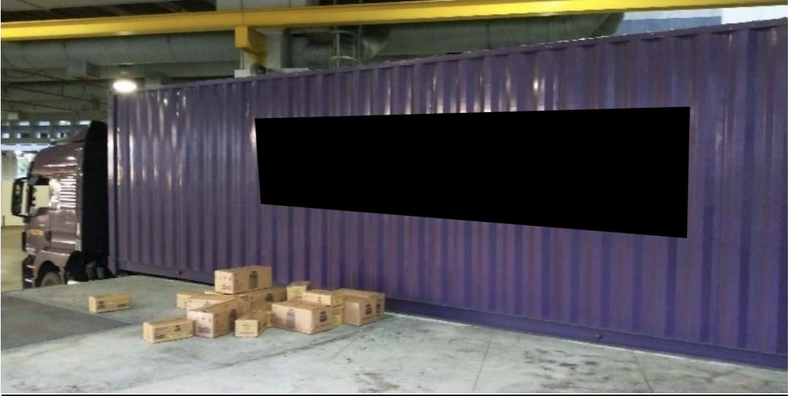 The lorry used in the smuggling of duty-unpaid cigarettes. Photo courtesy: ICA