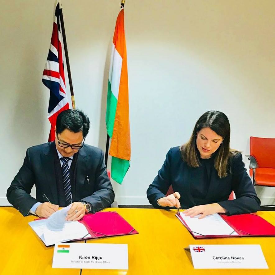 Indian Minister of State for Home Affairs Kirren Rijiju and UK Minister of Immigration Caroline Nokes signed an agreement on deportation of Indian students illegally staying in UK on 11 January this year (Photo courtesy: Kirren Rijiju, Facebook