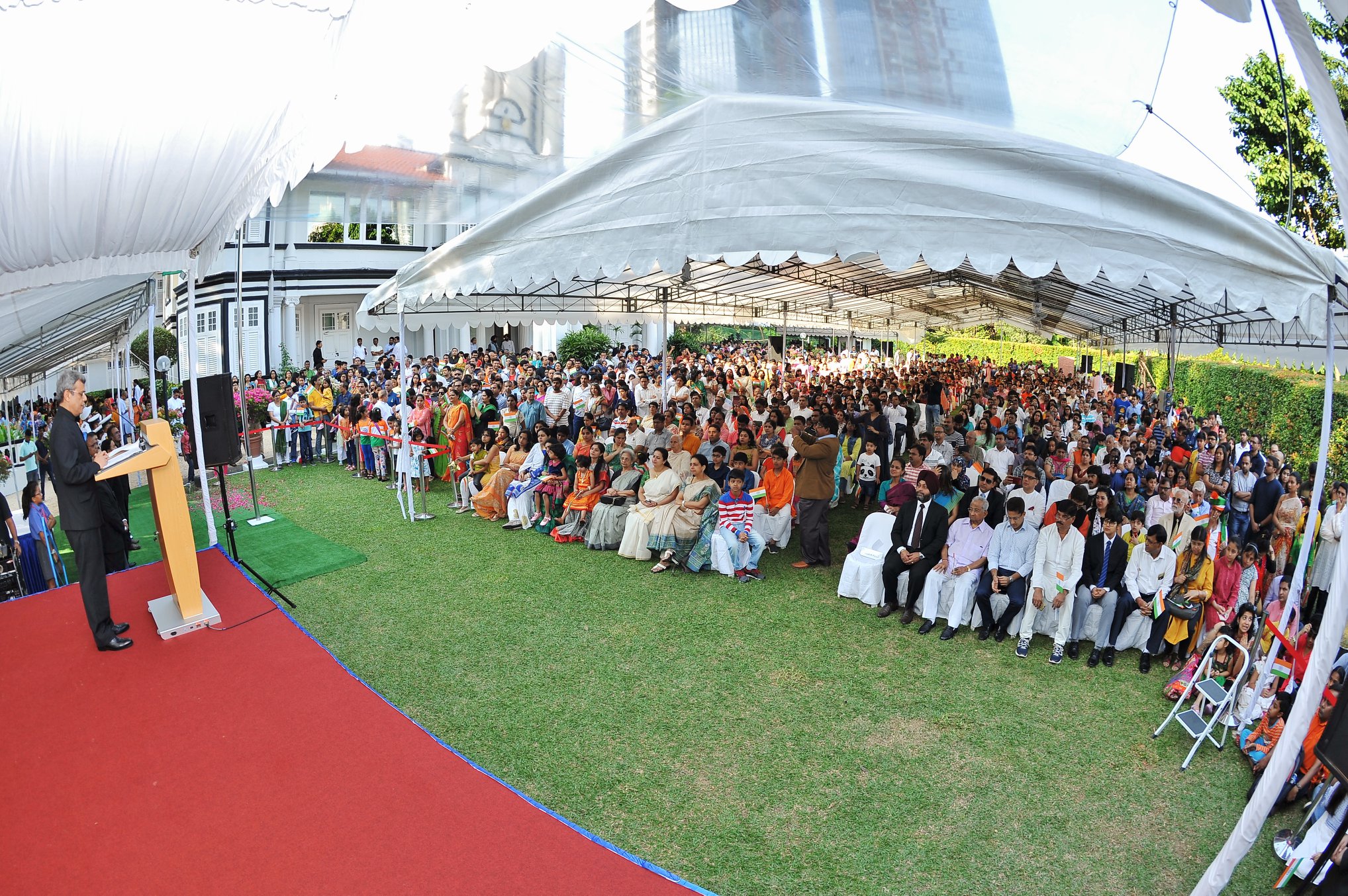 Indian High Commission puts in a great effort in including large numbers of Indians living in Singapore in the Republic Day celebrations. A Little India forms in the lawns of the High Commission. Photo courtesy: Indian High Commission