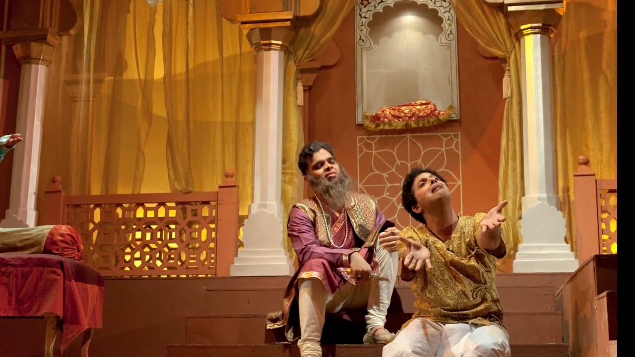 A scene from Subodh Bhave's Katyar Kaliat Ghusali. Photo courtesy: YouTube