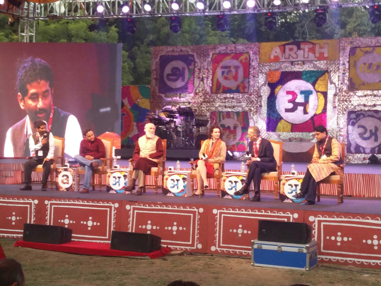 (left to right) The panel moderated by Nikhil Singh Rajput, including Amish Tripathi, bestselling author, David Frawley, Hindu Acharya, Tess Davis of the Antiquities Coalition, Domenic DiGiovanni, US Customs and Border Protection Officer (Retired) and Anuraag Saxena, founder of the India Pride Project. Photo: Connected to India