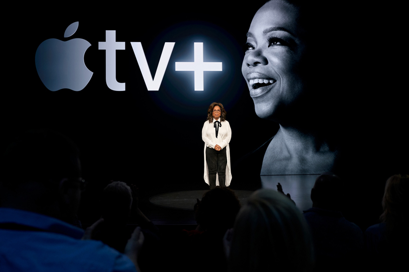  TV host Oprah Winfrey speaking to audience at the packed  Steve Jobs Theatre on Apple's campus in Silicon Valley. Photo courtesy: Apple