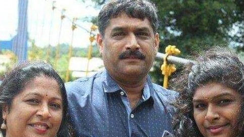  Indian expat Ravindra Boloor along with his family members. Photo courtesy: Big Ticket