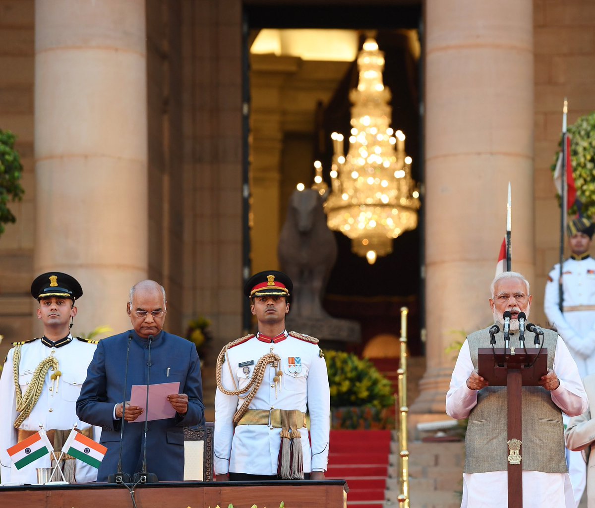 Over 8,000 guests attended the swearing-in ceremony