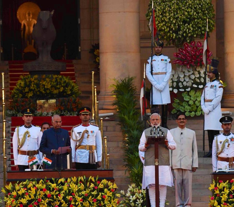 President of India Ram Nath Kovind administering the oath of office and secrecy to Prime Minister Narendra Modi at the Rashtrapati Bhavan in presence of foreign leaders and distinguished guests. Photo courtesy: Twitter@/MEAIndia