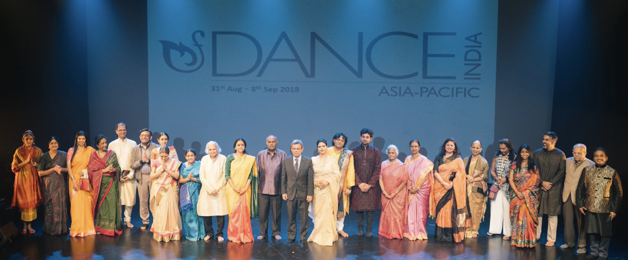 Photo from the Inauguration of Dance India Asia Pacific 2018 at the Esplanade - Theatres on the Bay, featuring HE Jawed Ashraf, HCI Singapore, the Faculty team, partners and DIAP team. Photo courtesy: DIAP