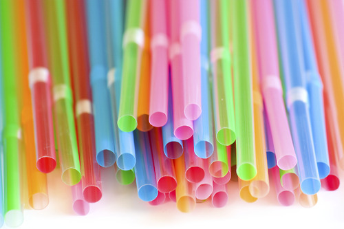 More than 270 food and beverage outlets of Singapore will phase out plastic straws by July 1. Photo courtesy: Wikimedia