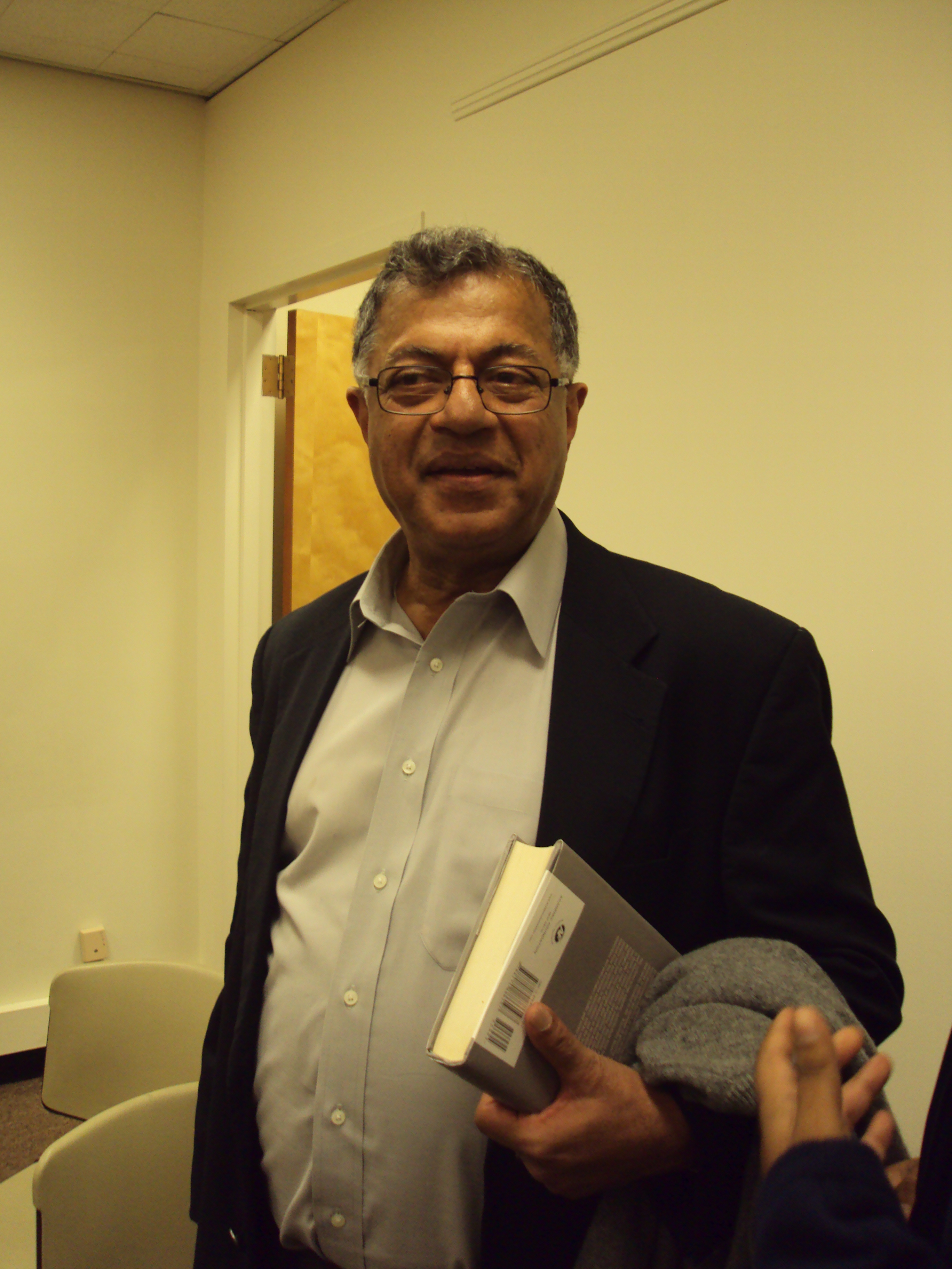   Girish Karnad felt passionately about social justice and equality and was major campaigner in the fight against intolerance. Photo courtesy: Wikimedia