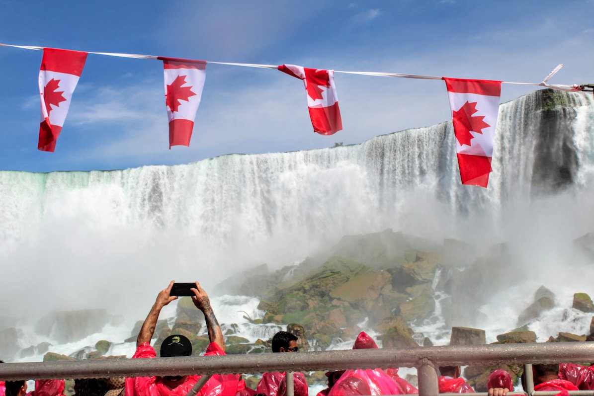 Canadians capturing this magnificent experience. Photo courtesy: Kaustubh Shankar